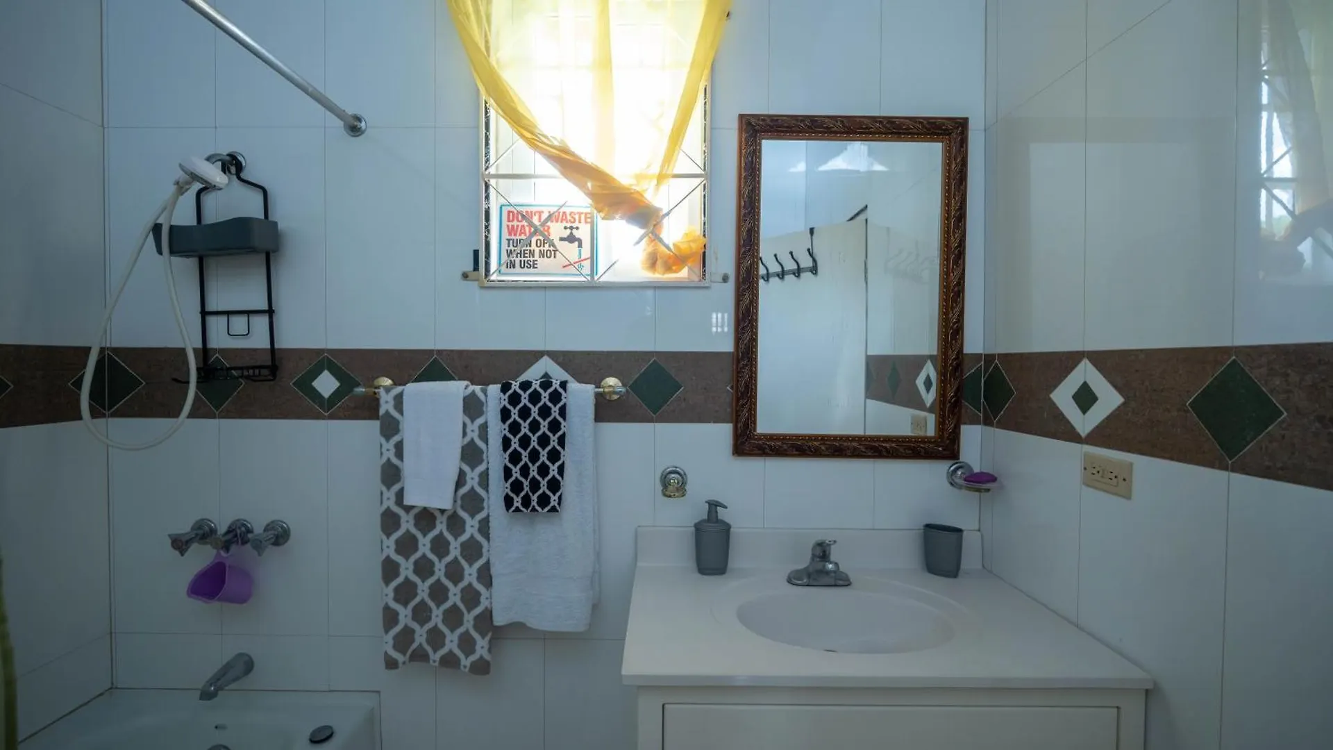 Timar Sunset 2 Bedroom Suite Montego Bay Apartment